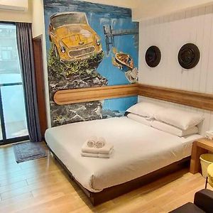Double Room Balcony Exterior Window